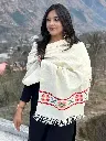 sawomi-kullu-himachal-white-stole-x-design-pure-wool-close.jpg.webp