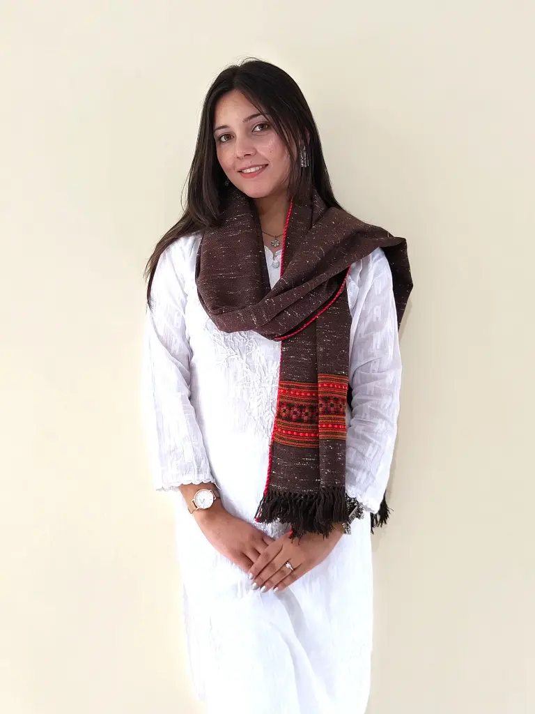 brown-woolen-himachali-stole-colseup.jpg.webp