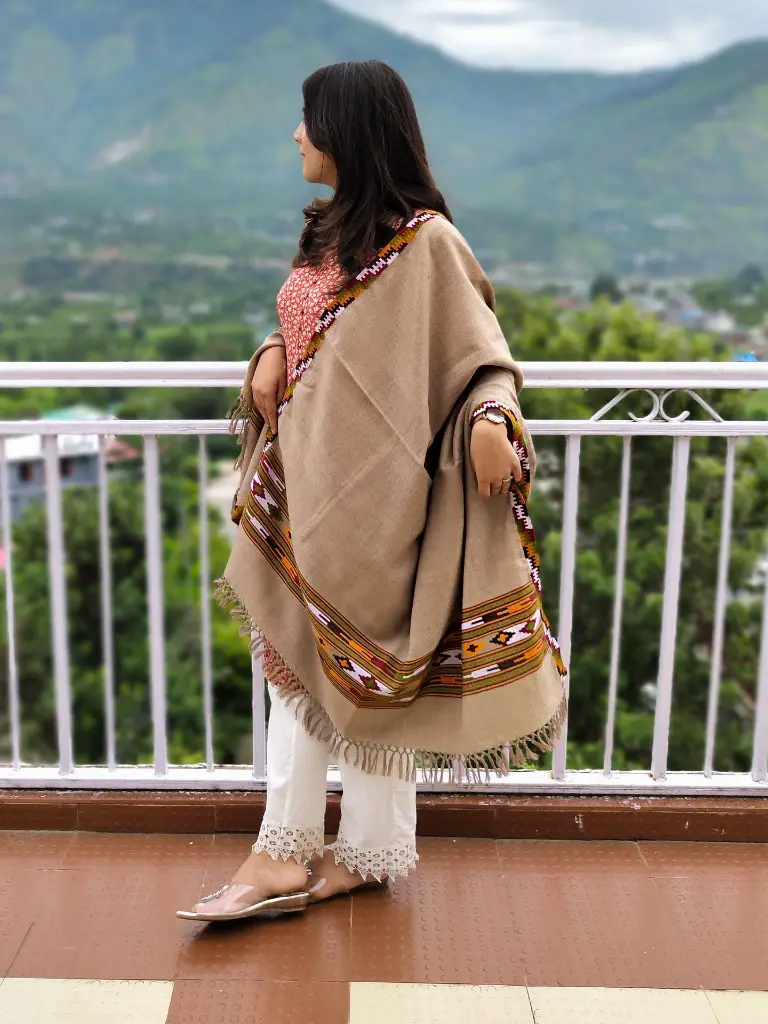 kullu-handloom-wool-shawl-beige-side.jpg.webp