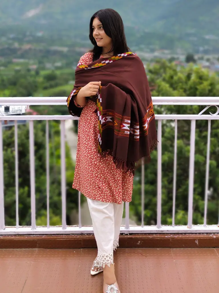 kullu-handloom-wool-shawl-maroon-full.jpg.webp