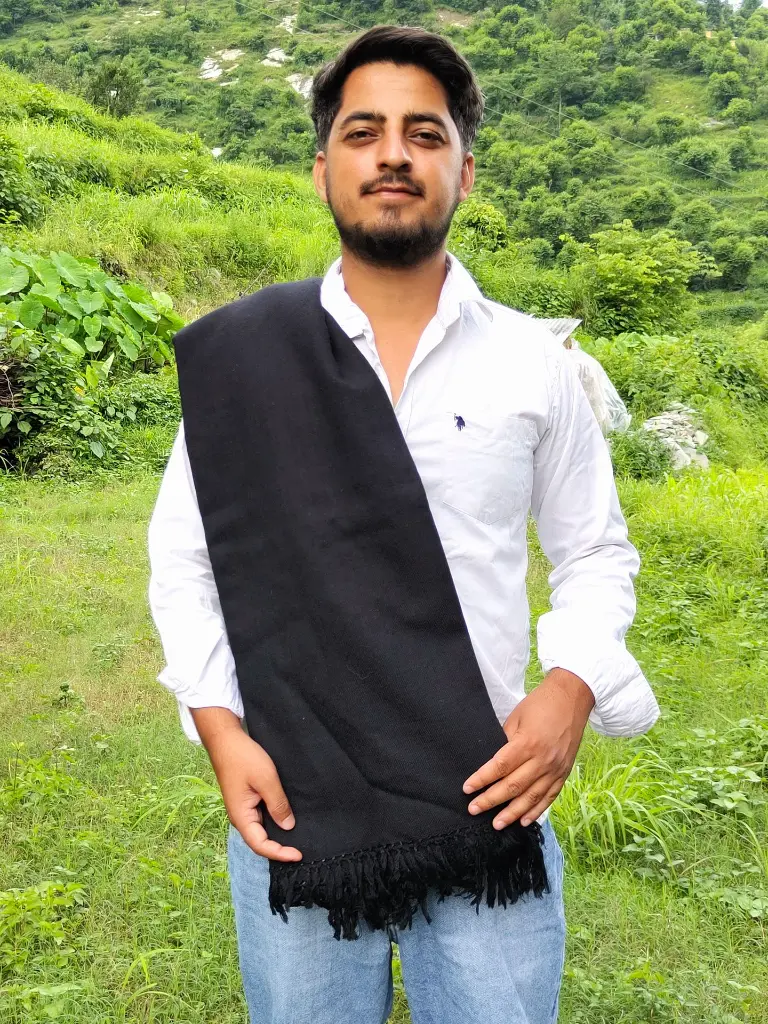 pure-wool-mens-handmade-himachali-black.webp