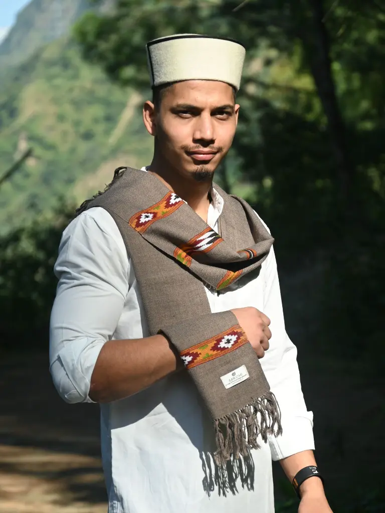 pure-wool-kullu-muffler-handloom-brown-side.jpg.webp