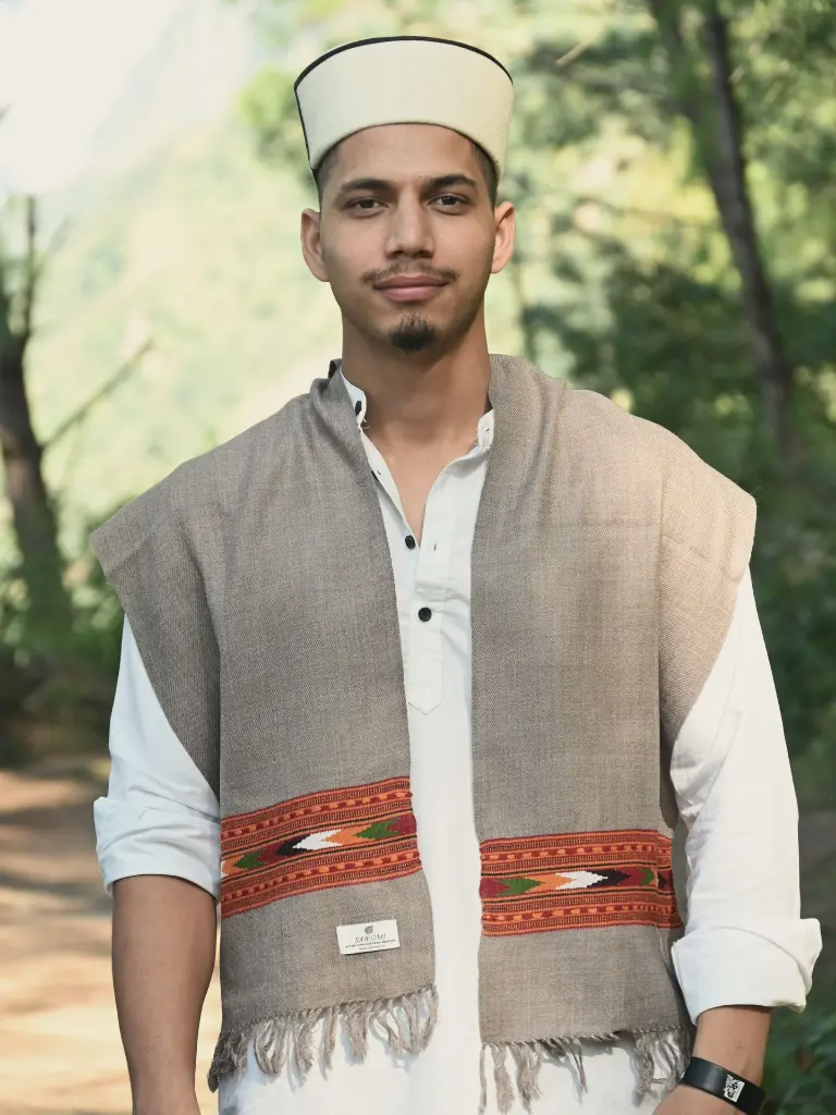 pure-wool-kullu-muffler-handloom-brown-single-patti-front.jpg.webp