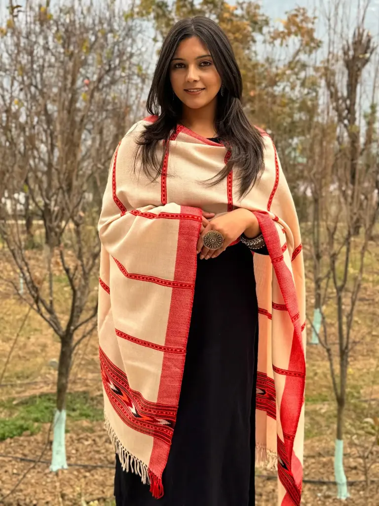 11 Dori Handmade Pure Wool Stole